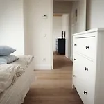 Domi Lini