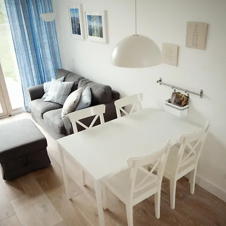 Domi Lini Apartman *