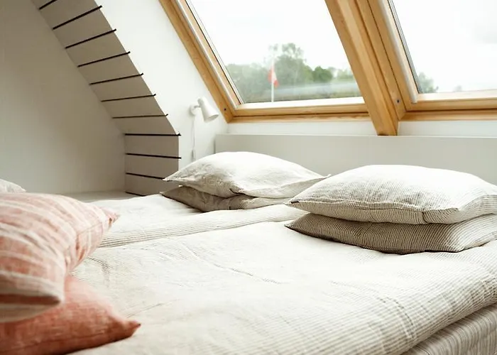 多米利尼酒店 公寓 德拉肯恩凯